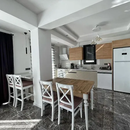 Villa Luxury In Oeluedeniz *