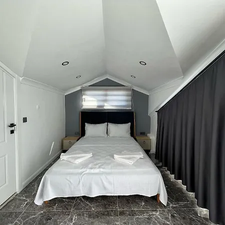 Villa Luxury In Oeluedeniz